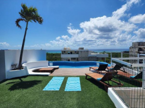 Studio near to the beach and ocean view pool roof